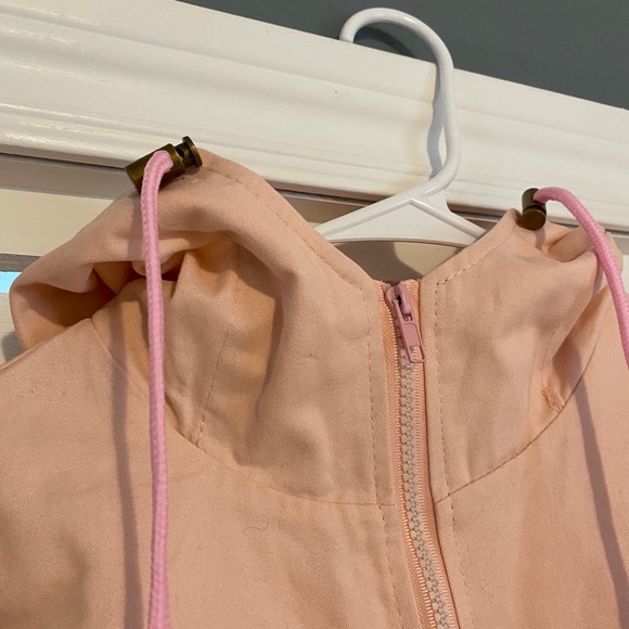 3/$30 ✨ Pink Zip up Jacket - Picture 3 of 4